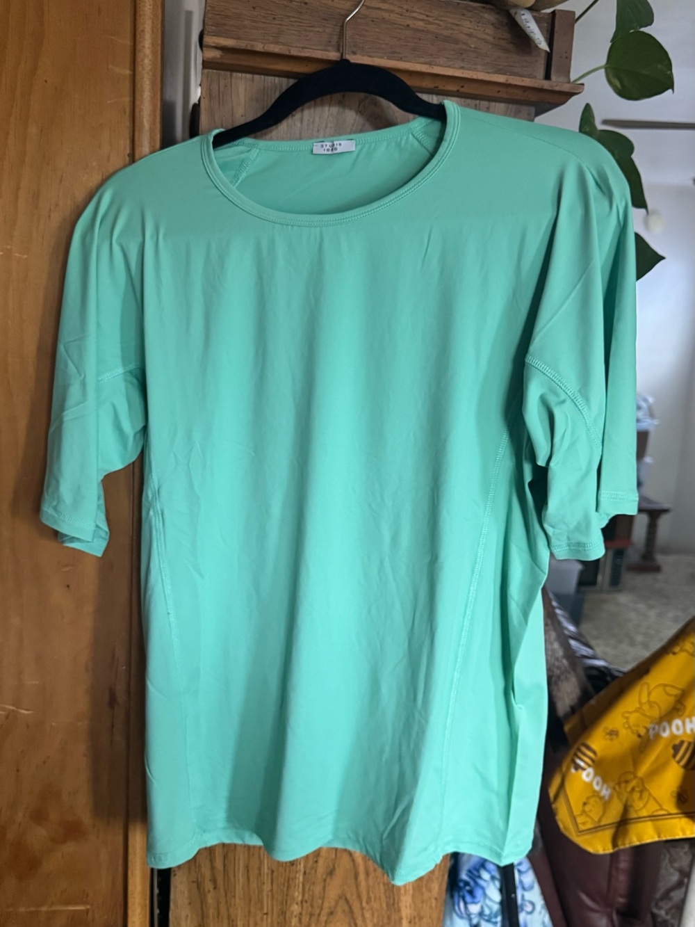 Avon Women's Short Sleeve Athletic Tee - Mint Green